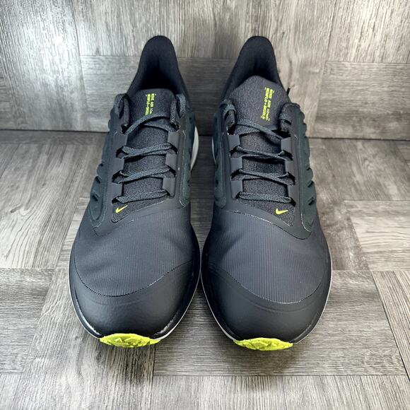 Nike Air Winflo 9 Shield Mens Running Shoes Black Volt DM1106-001 Size 13